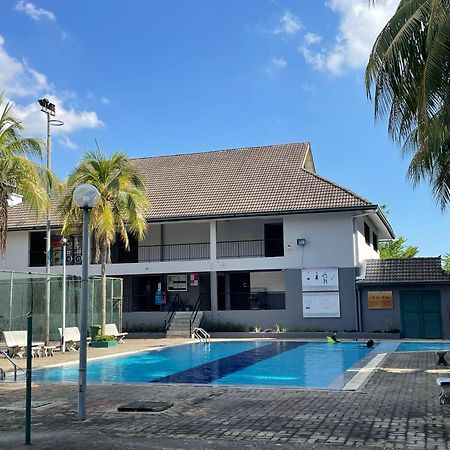 Subang Ville Ehsan Apartment Kampong Baharu Sungai Way Экстерьер фото
