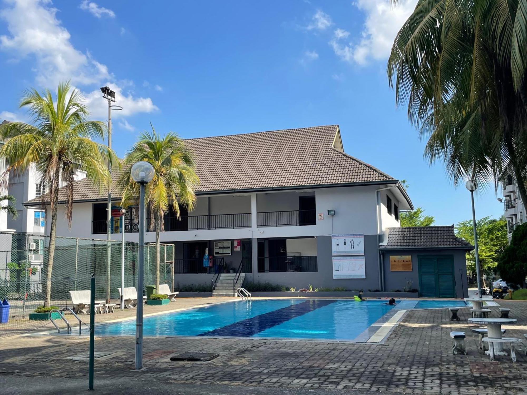 Subang Ville Ehsan Apartment Kampong Baharu Sungai Way Экстерьер фото