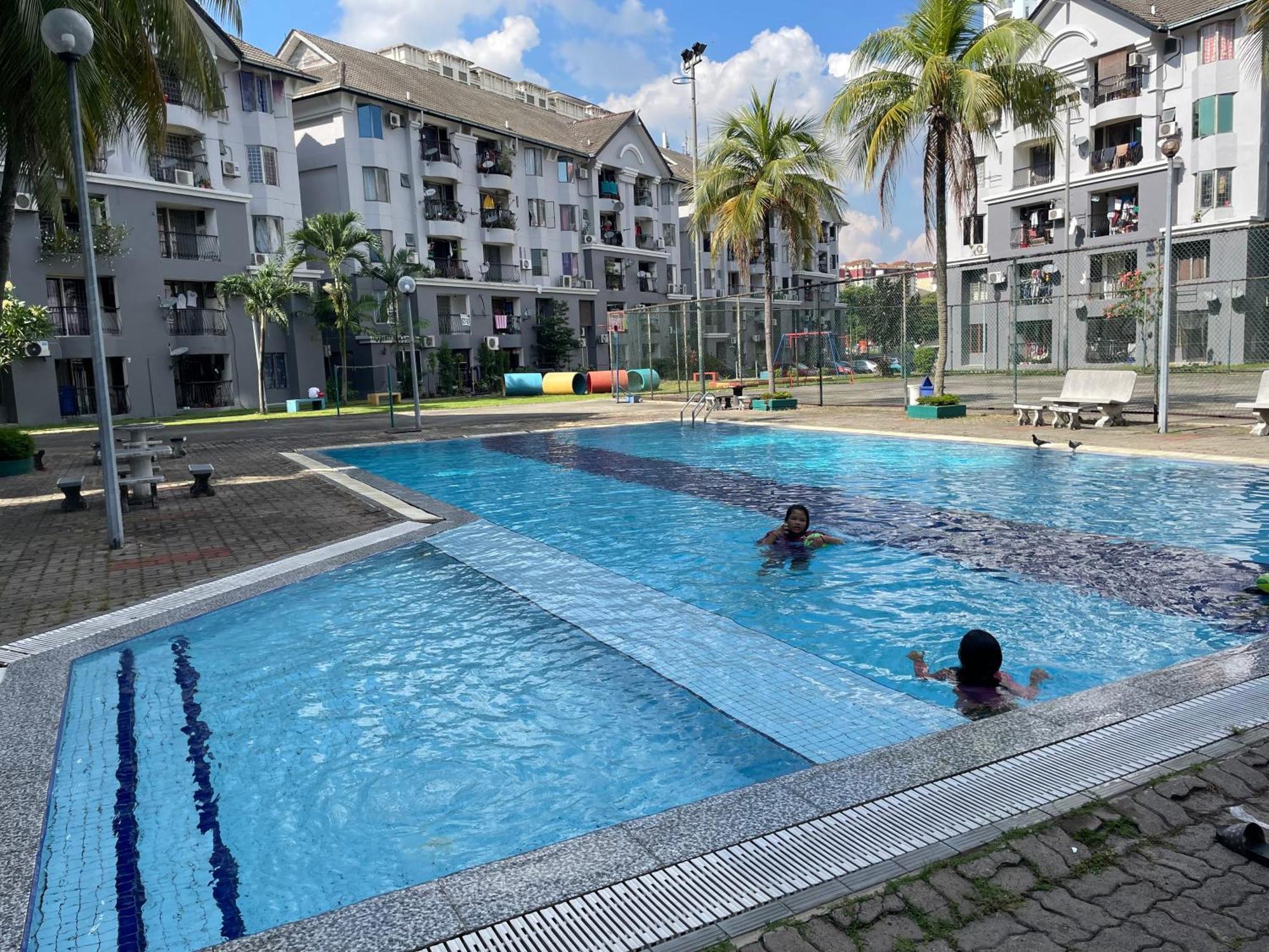 Subang Ville Ehsan Apartment Kampong Baharu Sungai Way Экстерьер фото